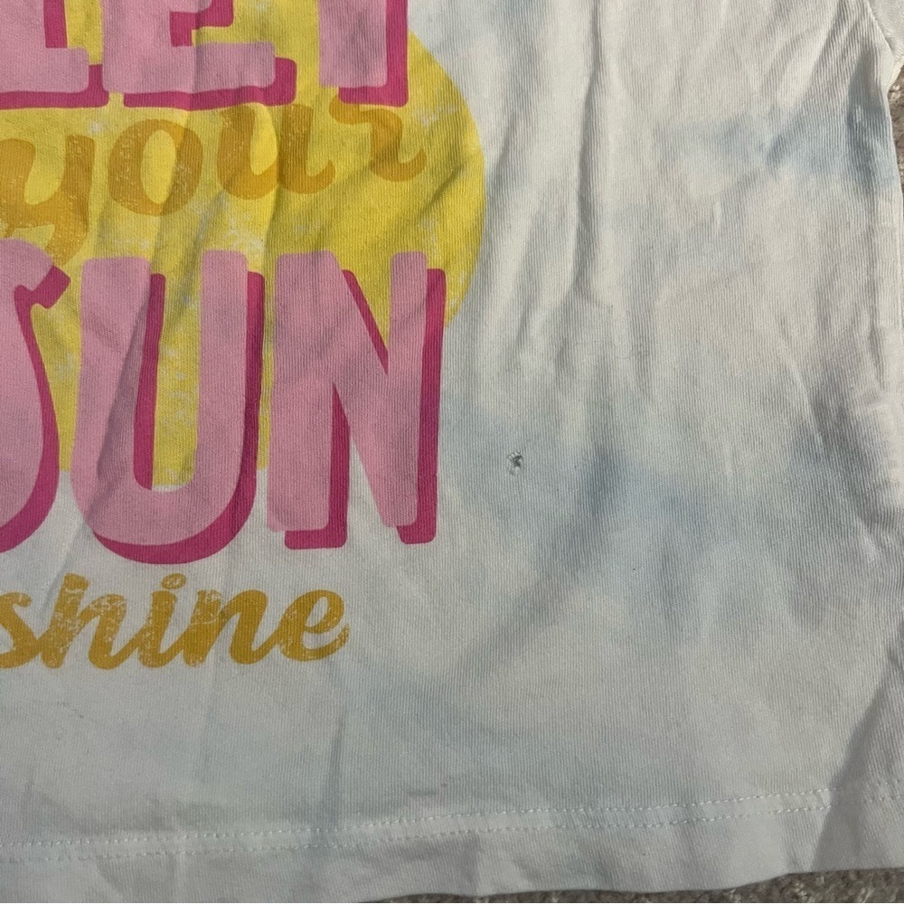 Zara Tee - Picture 2 of 4